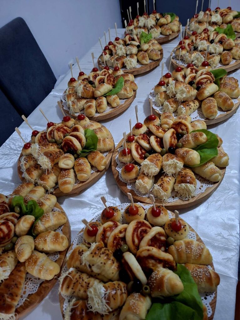 Ketering u Zrenjaninu sa posnim menijem i domaćim specijalitetima