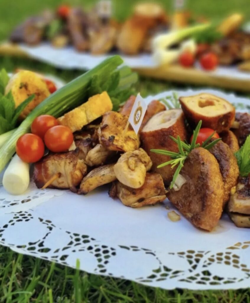 Roštilj ketering za slave u zrenjaninu